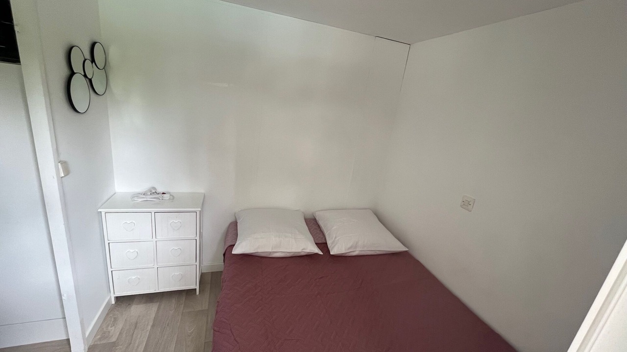 Photo of Bedroom in Bedarrides