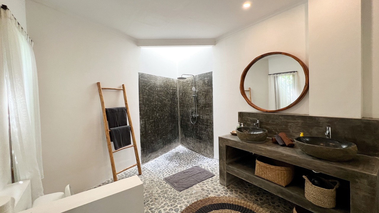 Photo of Bathroom in Tumbak Bayuh