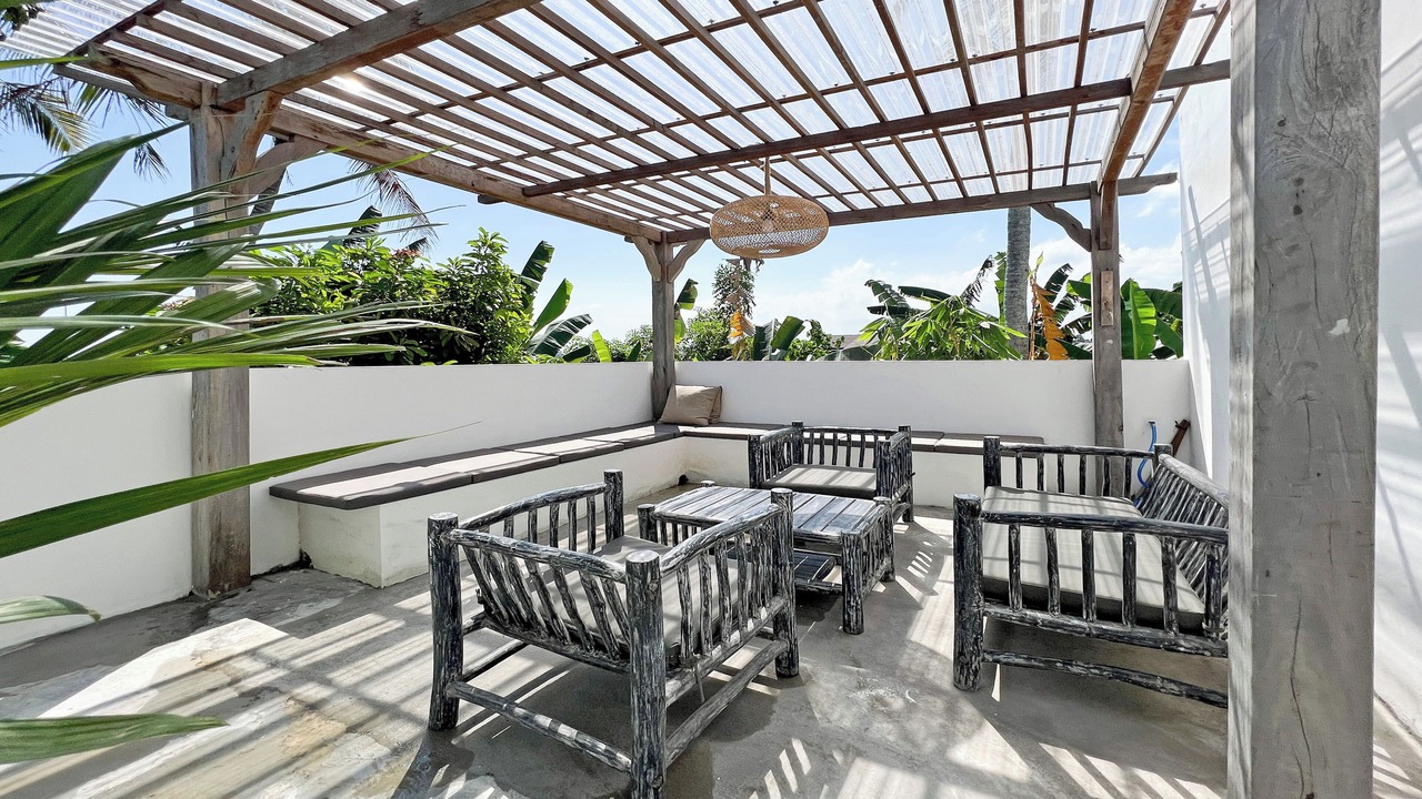 Photo of Patio Balcony in Tumbak Bayuh