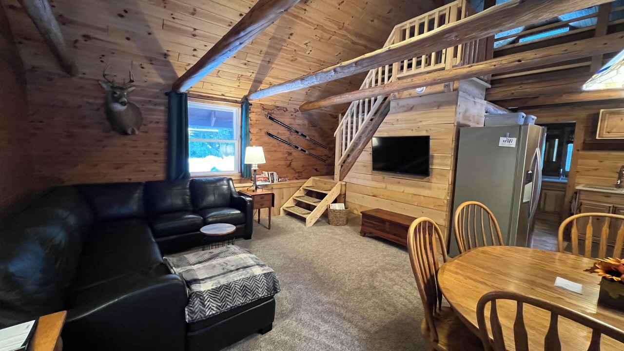 Photo of Livingroom in Munising