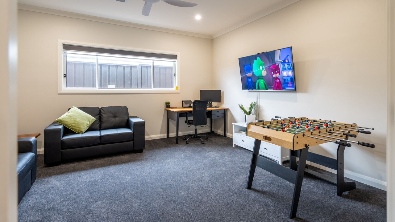 Photo of Bedroom in Gol Gol