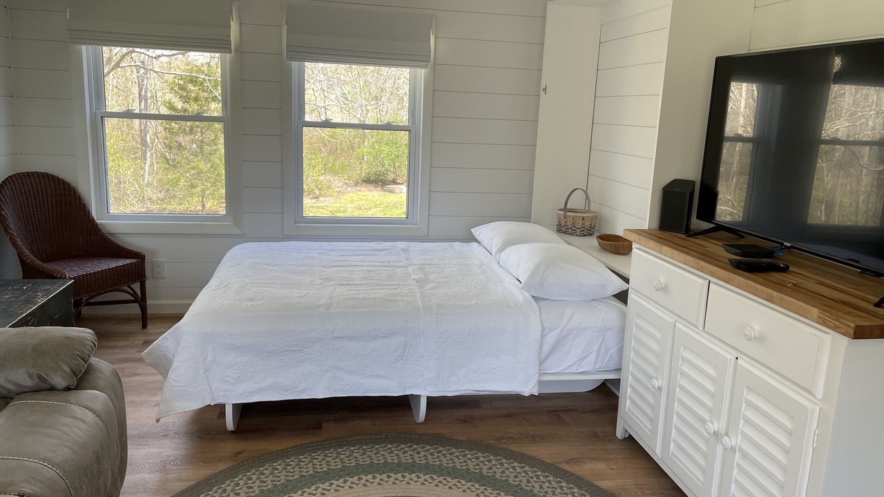 Photo of Bedroom in Charlestown