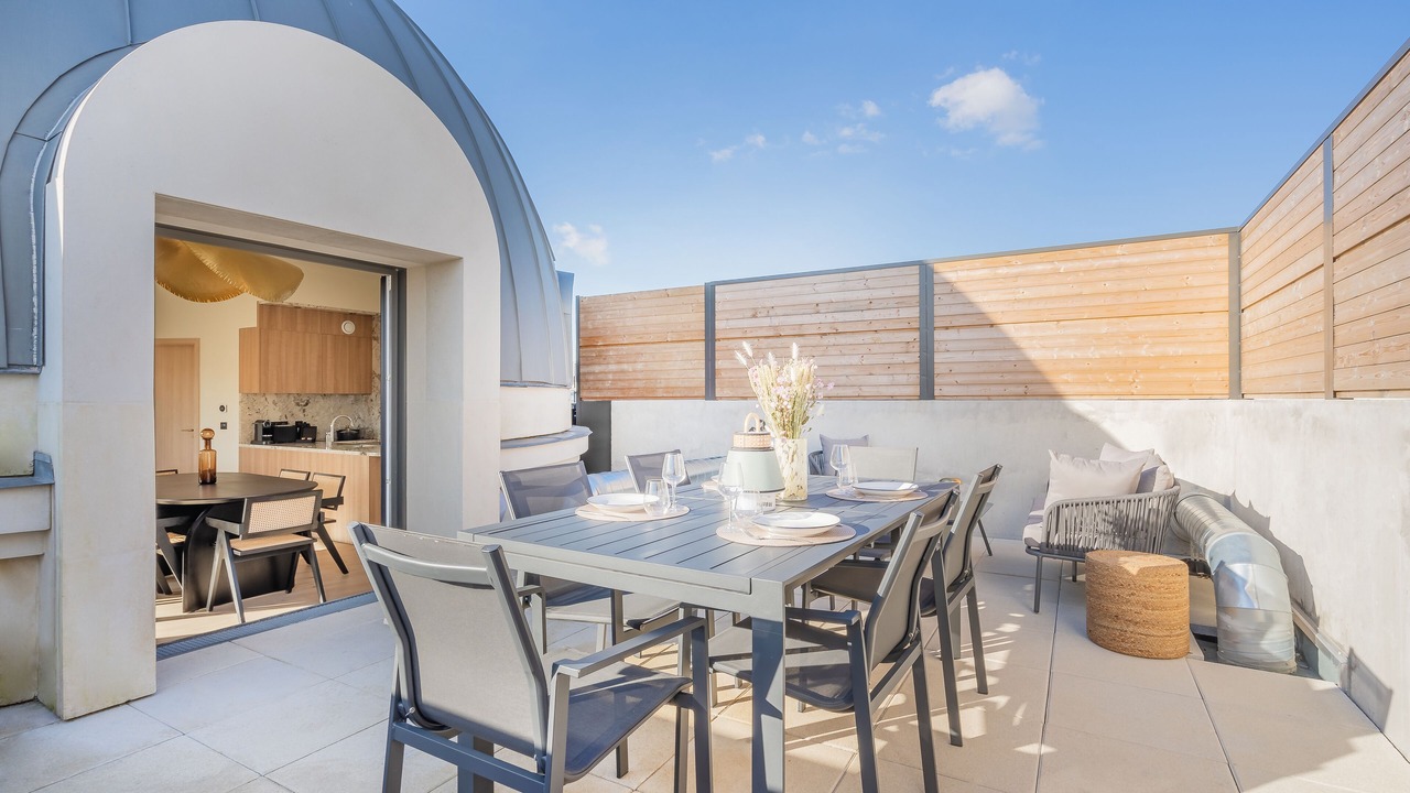 Photo of Patio Balcony in Quartier de la Plaine-de-Monceaux