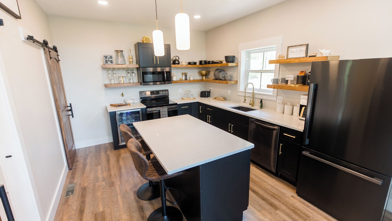 Photo of Kitchen in Lake Forest Estates