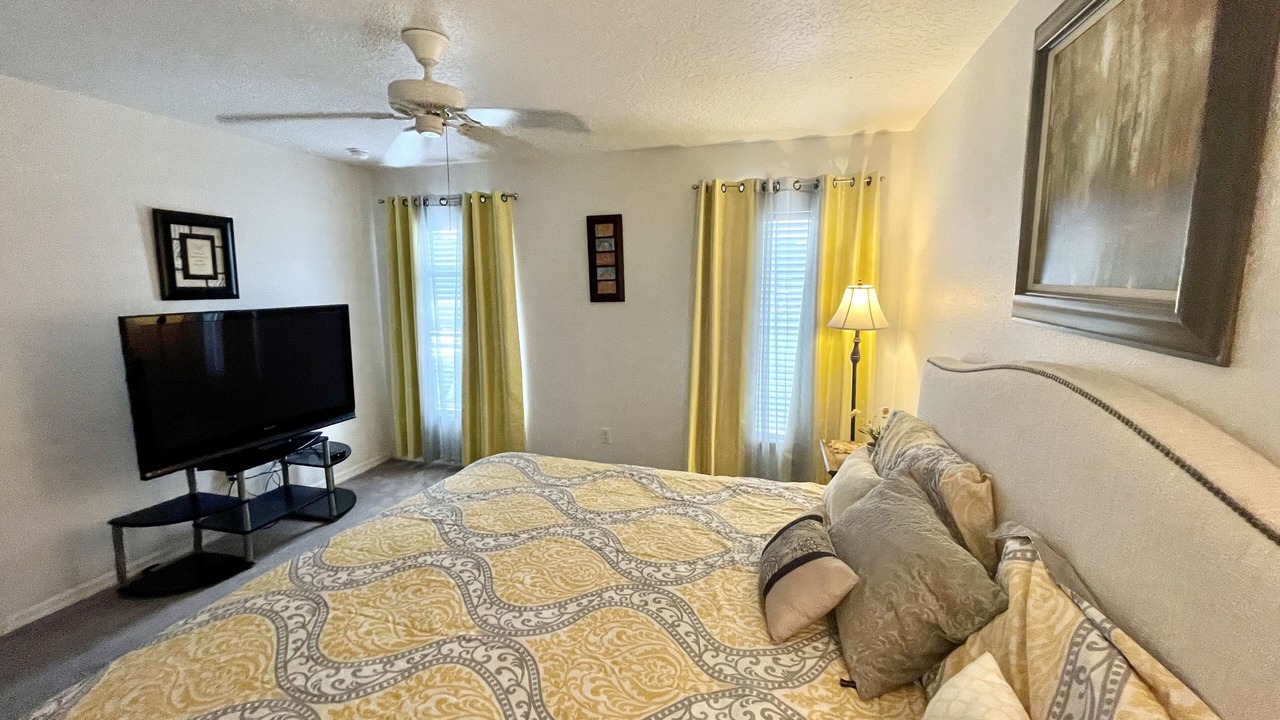 Photo of Bedroom in Sandy Ridge
