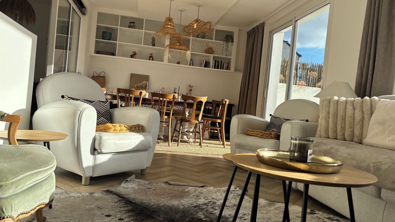 Photo of Livingroom in Billiers