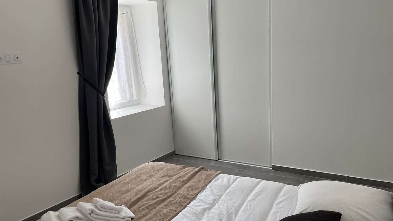 Photo of Bedroom in Lasbordes