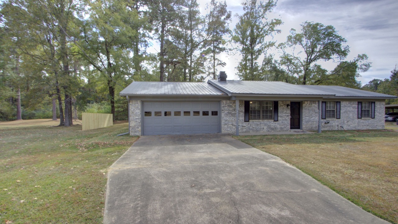Photo of Outdoor in Redlick