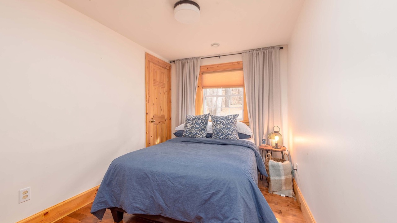 Photo of Bedroom in LaBelle