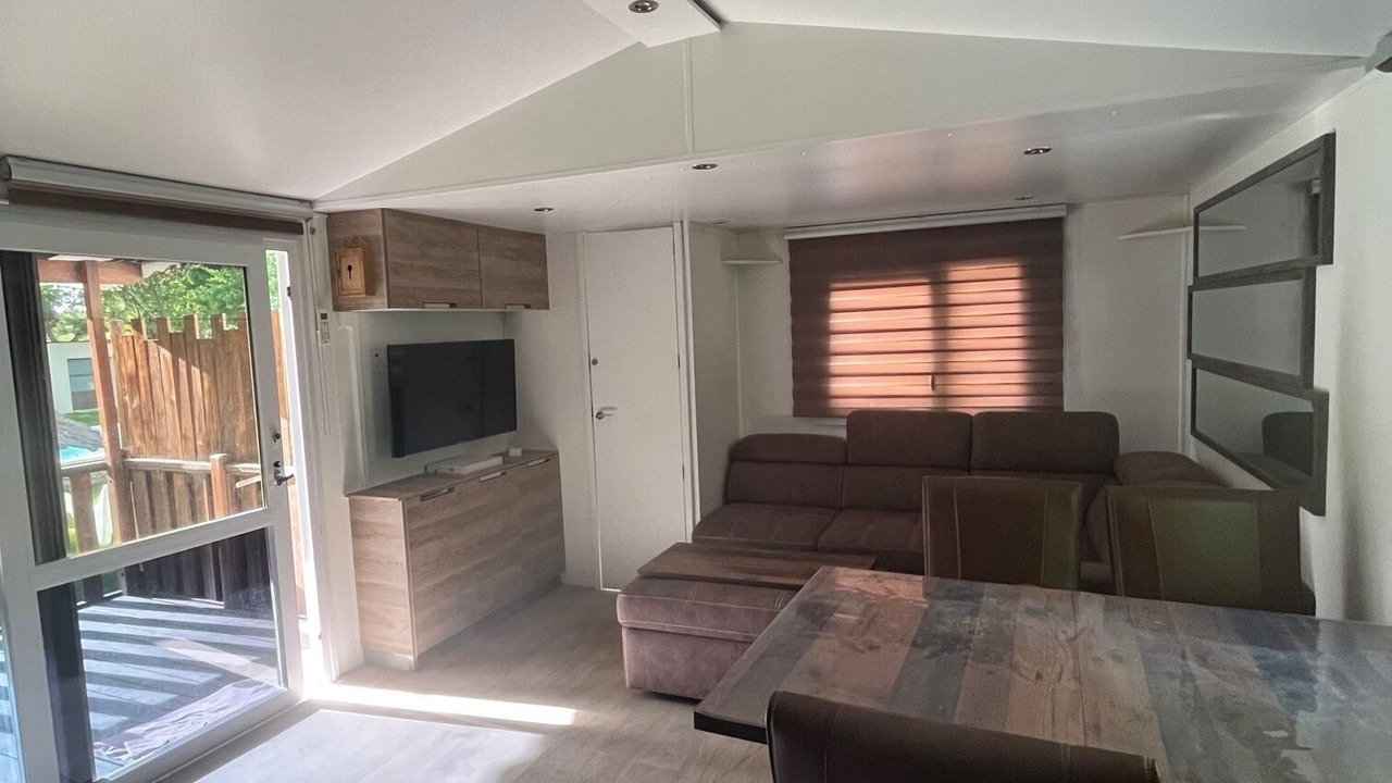 Photo of Livingroom in Bedarrides