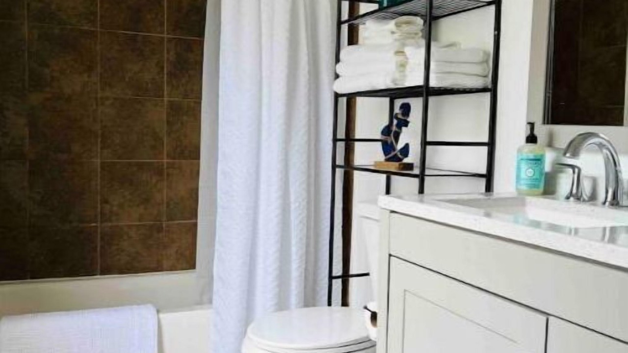 Photo of Bathroom in Sharon Hill
