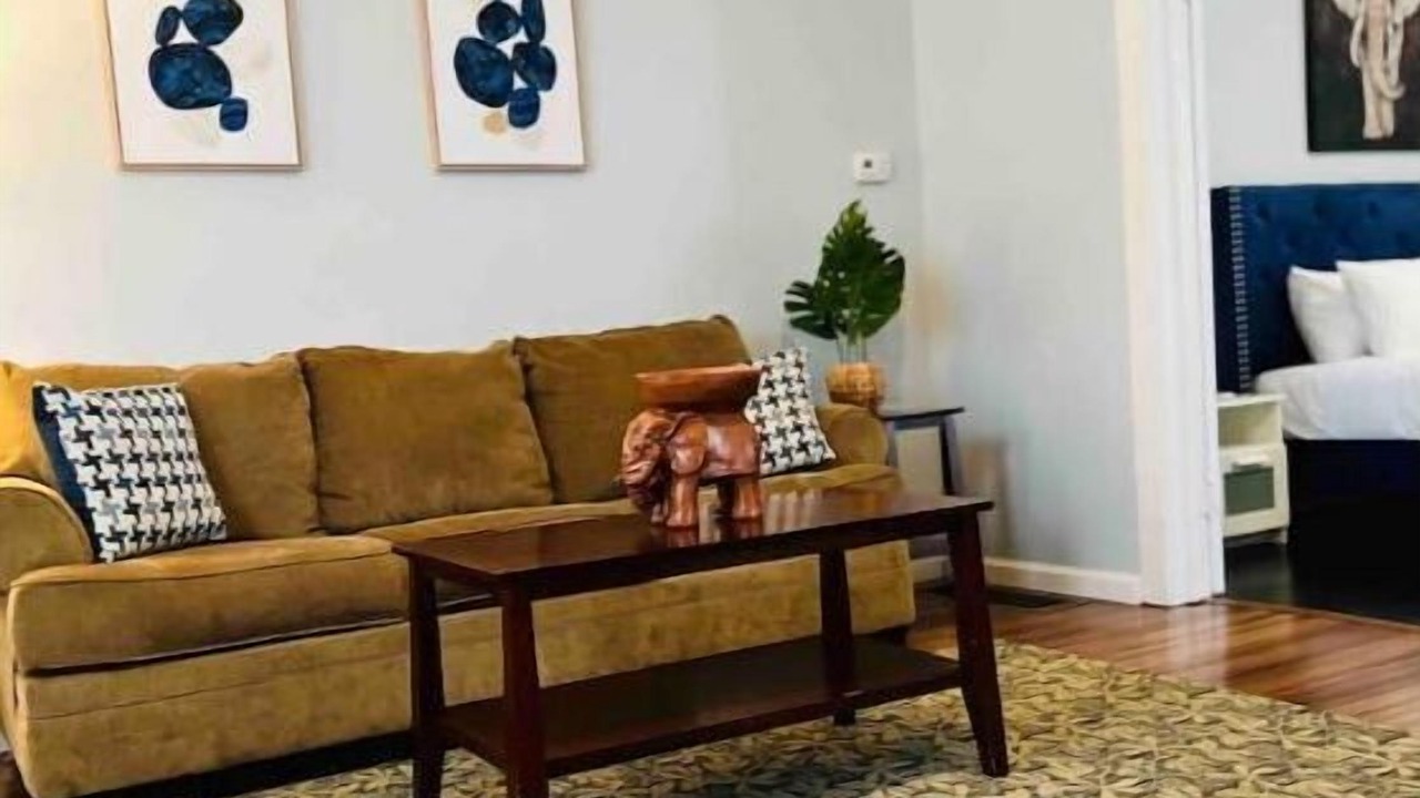 Photo of Livingroom in Sharon Hill
