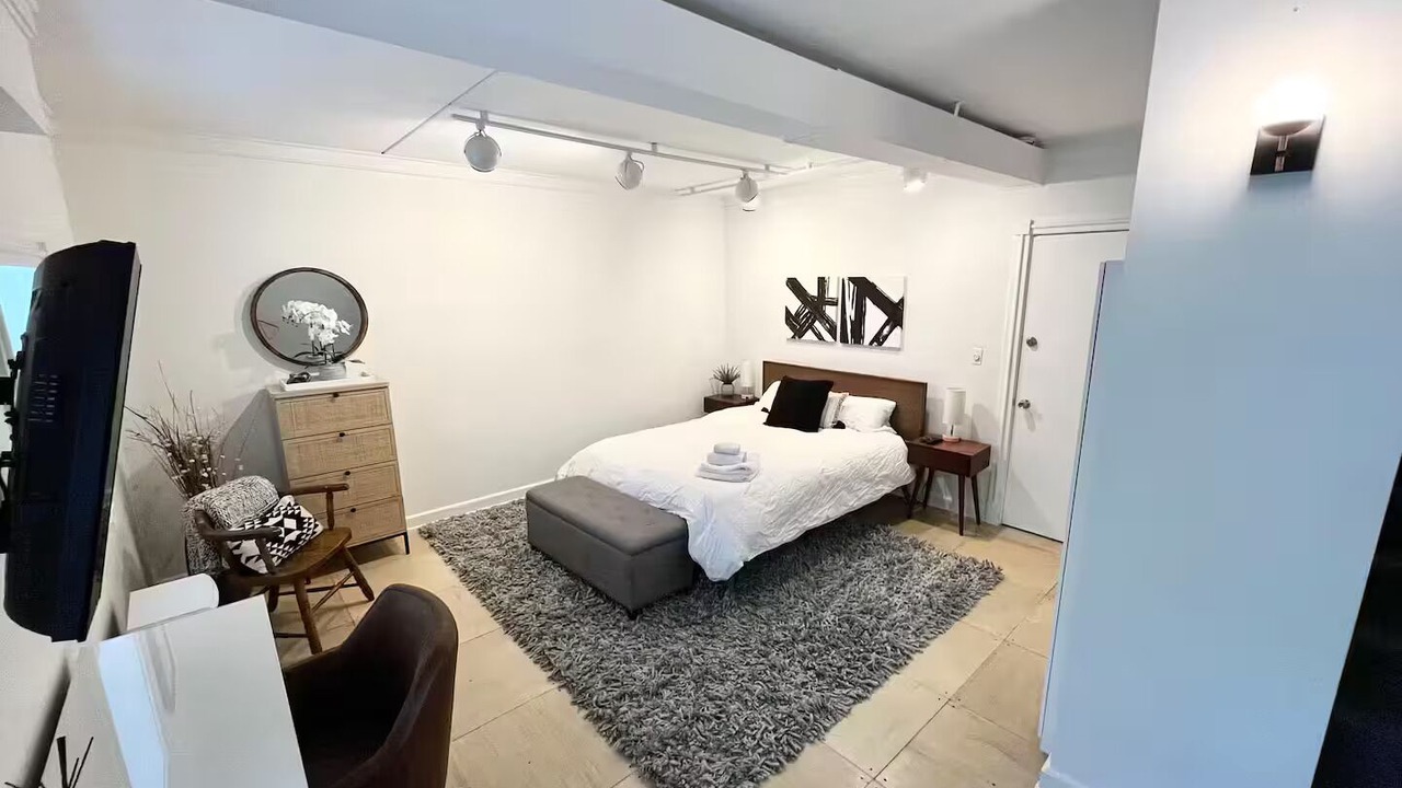 Photo of Bedroom in Lambertville