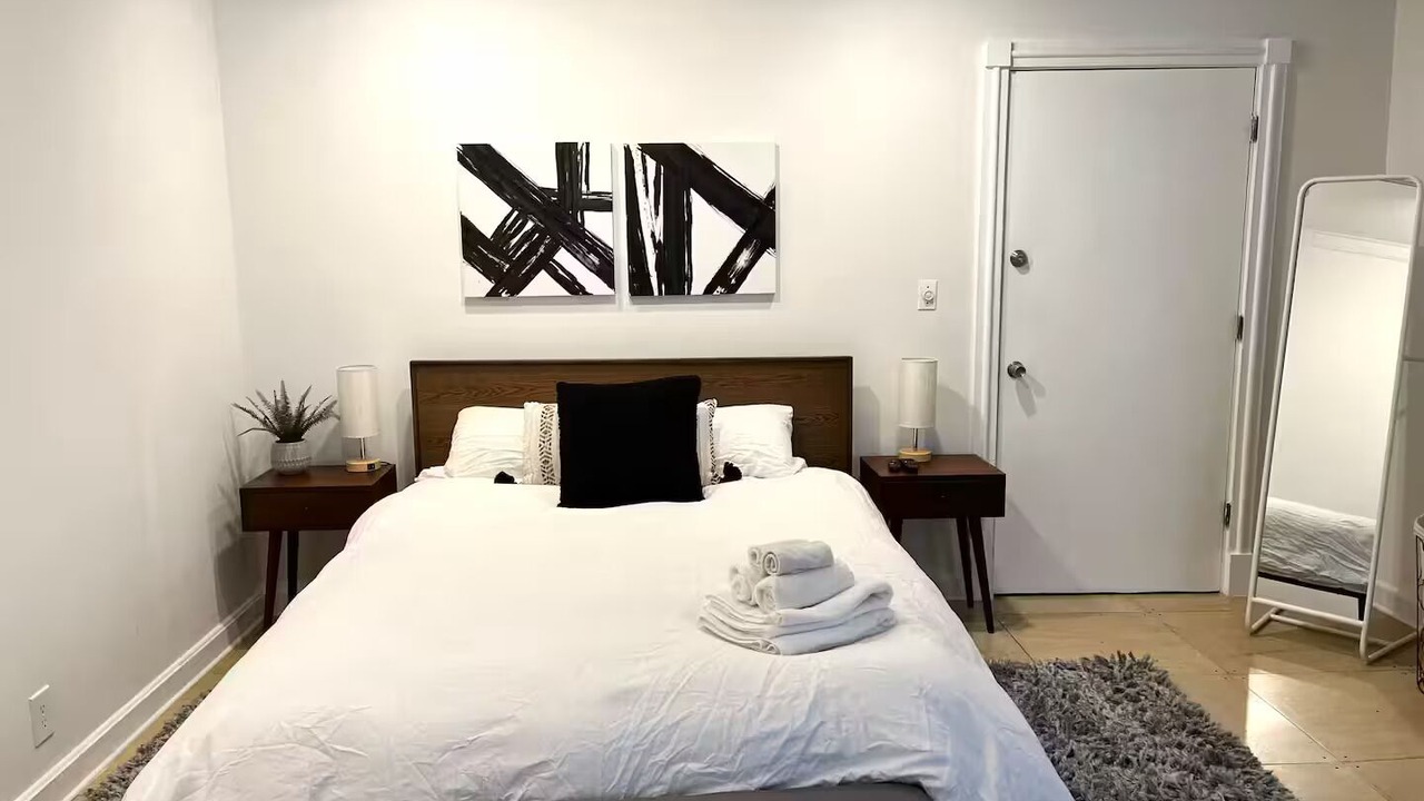 Photo of Bedroom in Lambertville