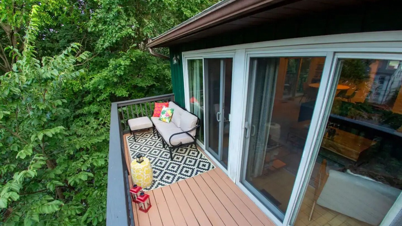 Photo of Patio Balcony in Lambertville