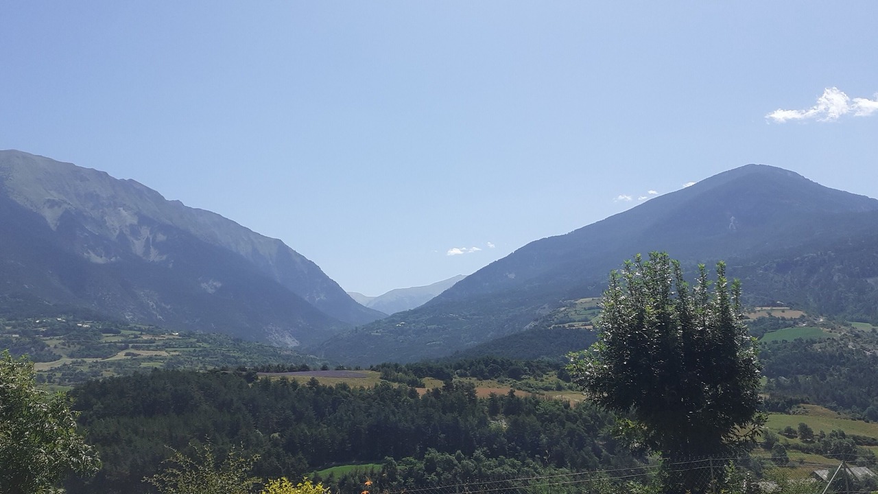 Photo of Others in Embrun