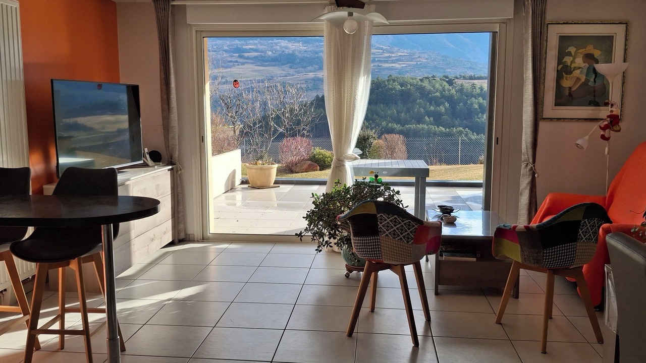 Photo of Livingroom in Embrun