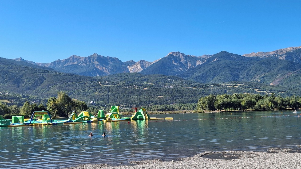 Photo of Others in Embrun