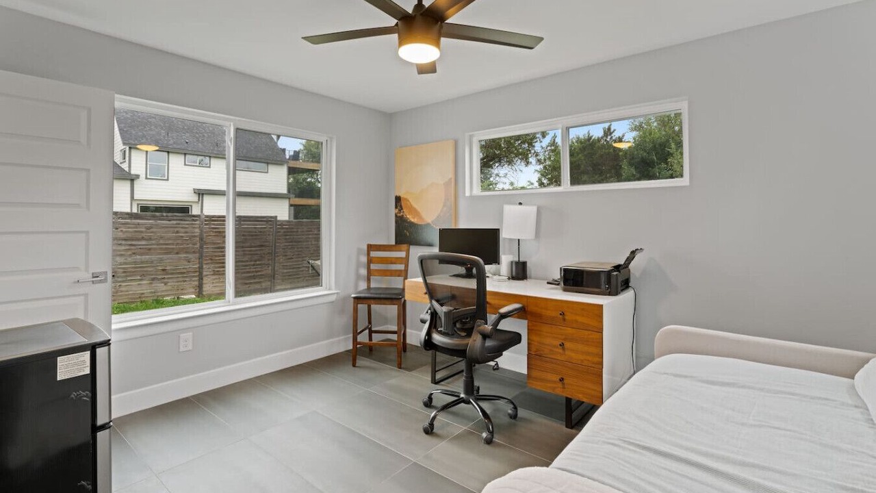 Photo of Bedroom in MLK