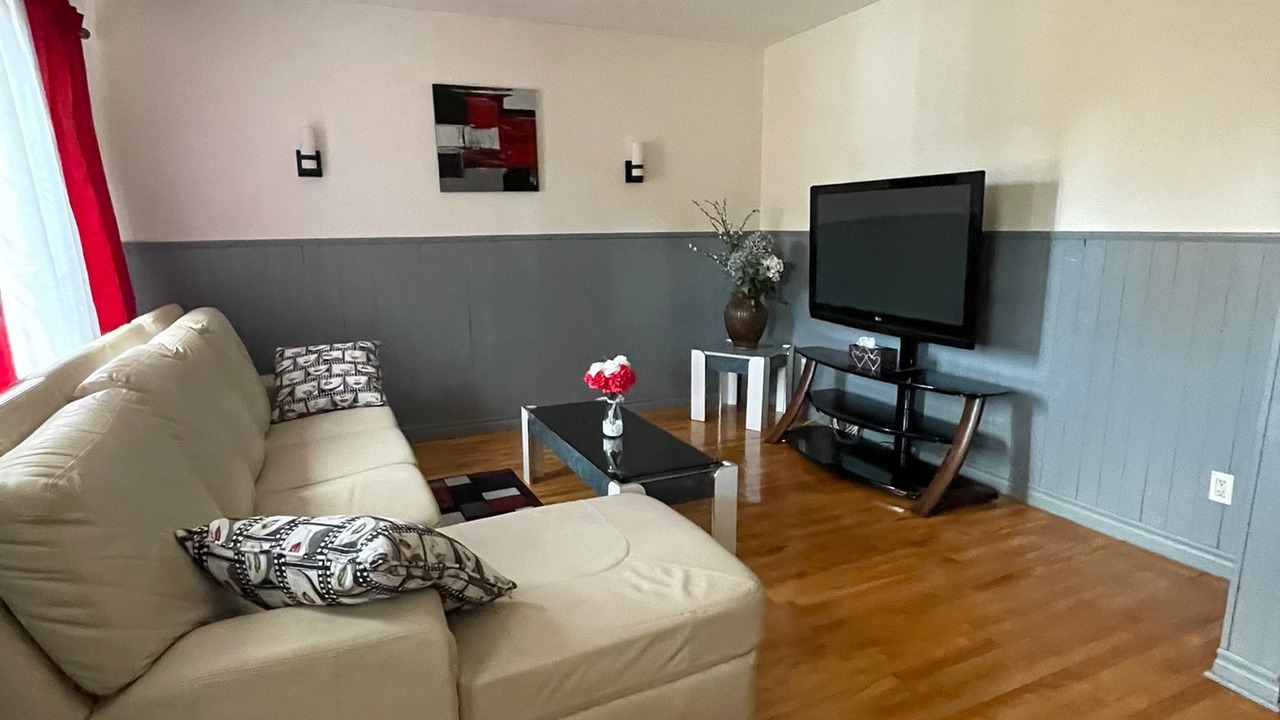 Photo of Livingroom in Trois-Rivieres
