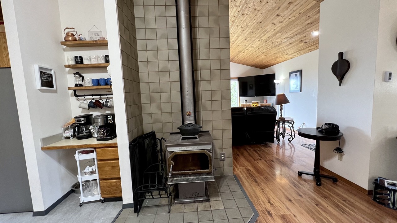 Photo of Others in Finley Point