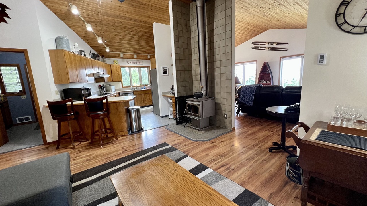 Photo of Livingroom in Finley Point