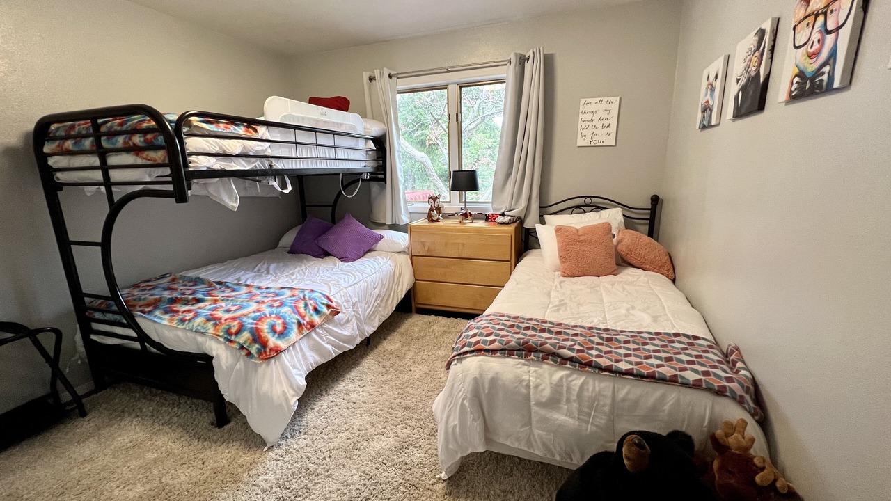 Photo of Bedroom in Finley Point