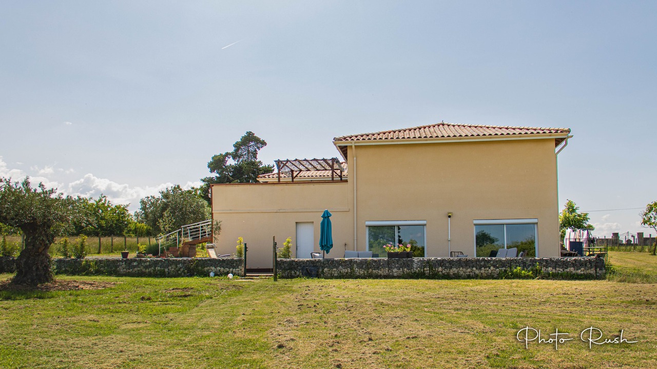 Photo of Outdoor in Saint-Meard-de-Gurcon