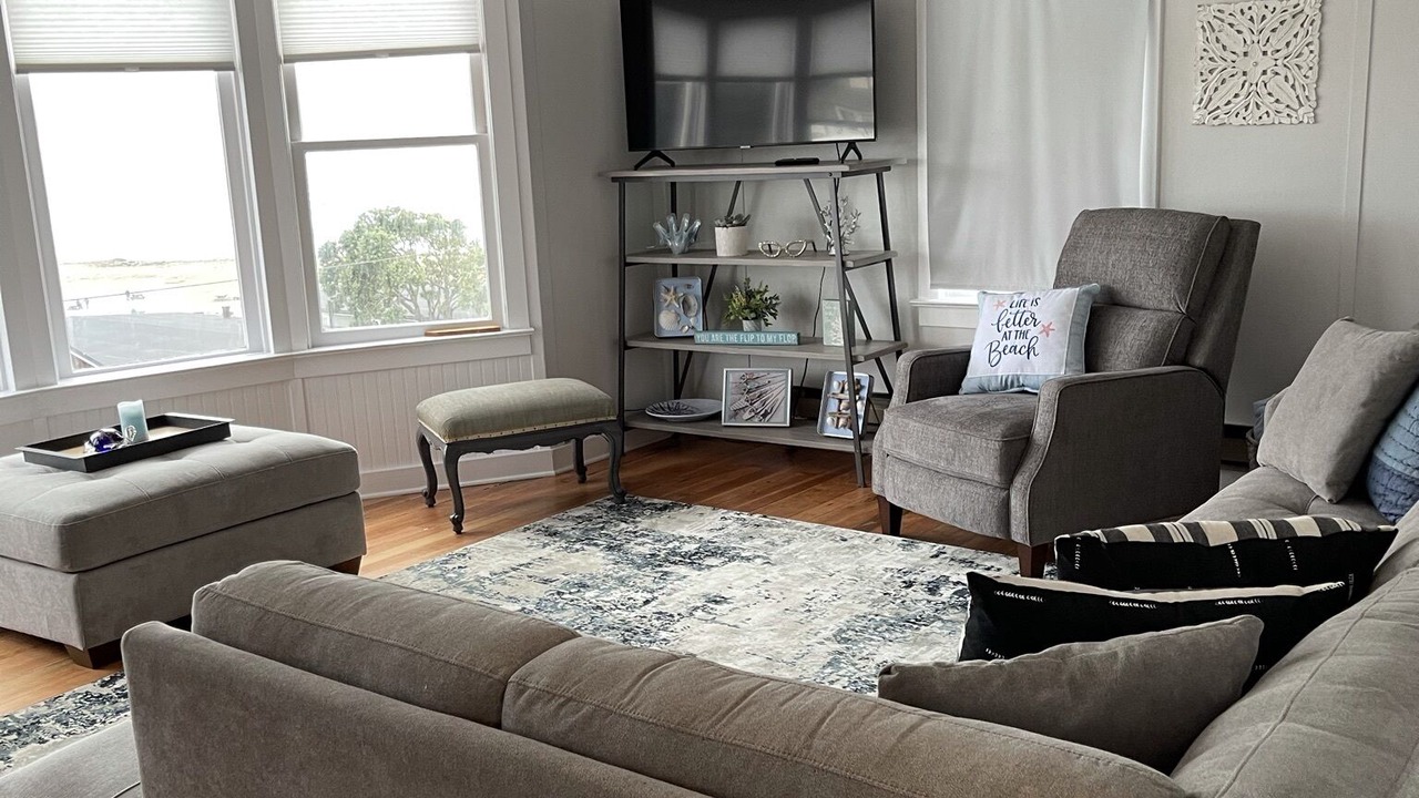 Photo of Livingroom in Dillon Beach