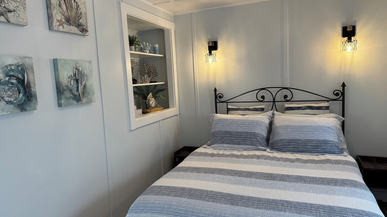 Photo of Bedroom in Dillon Beach