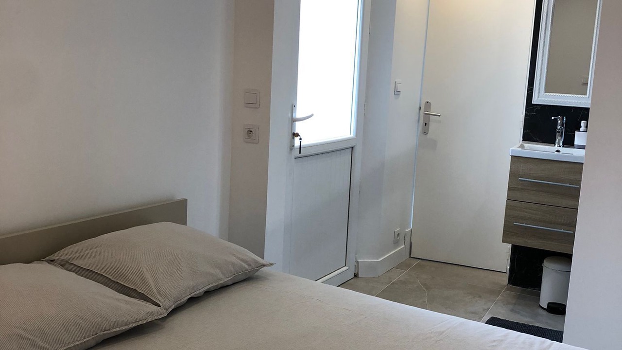 Photo of Bedroom in Sene