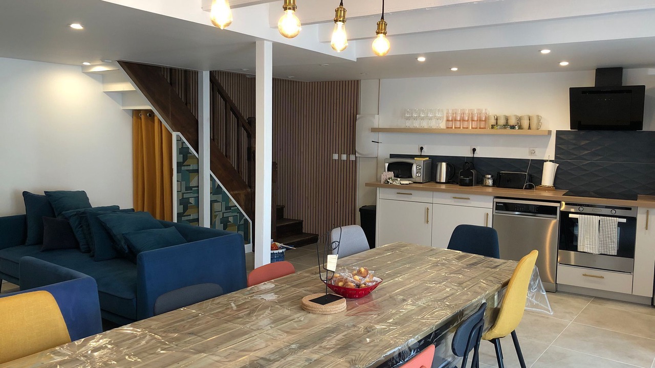 Photo of Others in Sene