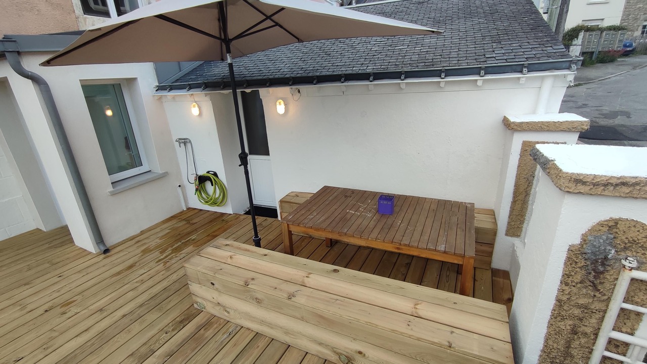 Photo of Outdoor in Sene