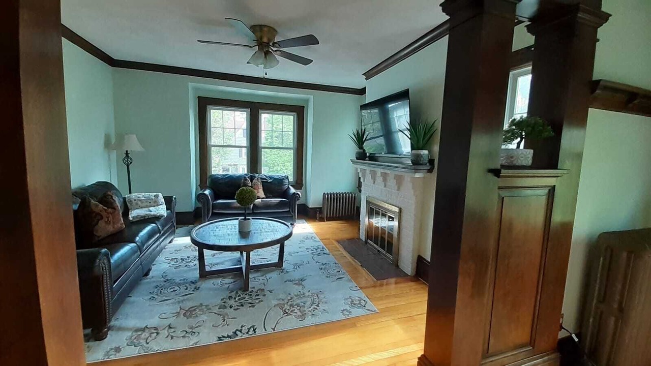 Photo of Livingroom in Forest Grove