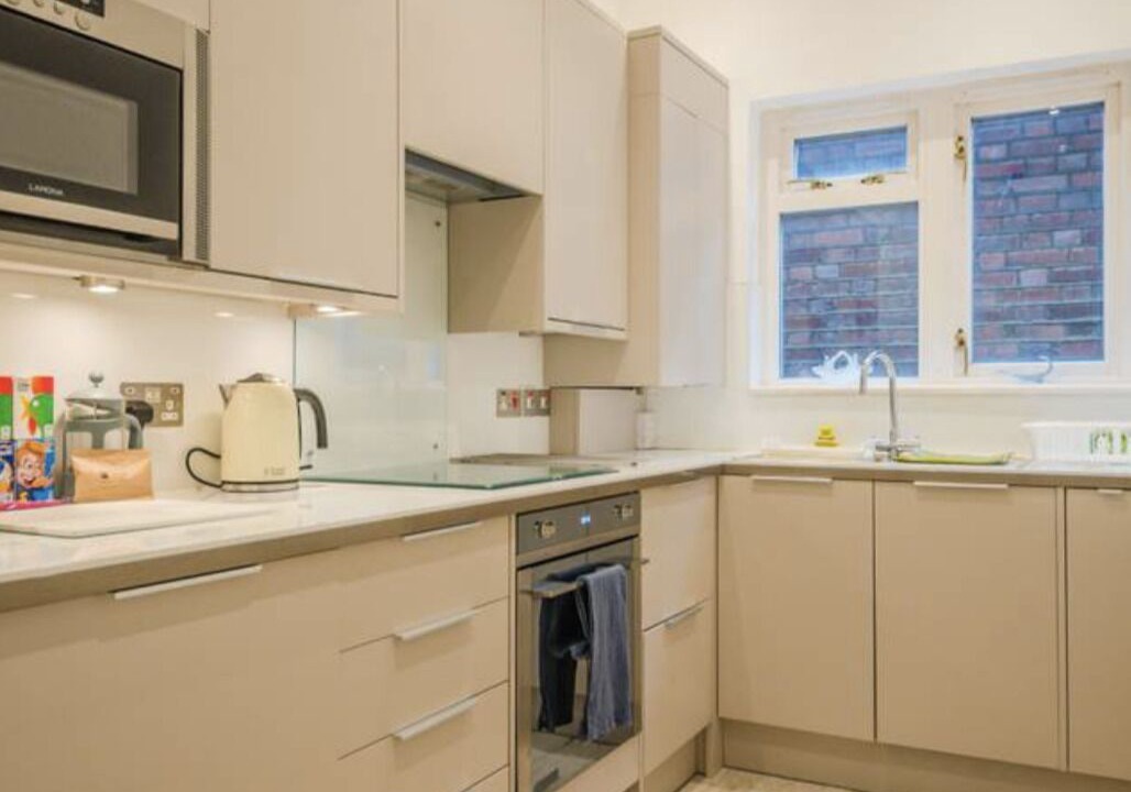 Photo of Kitchen in Brondesbury Park