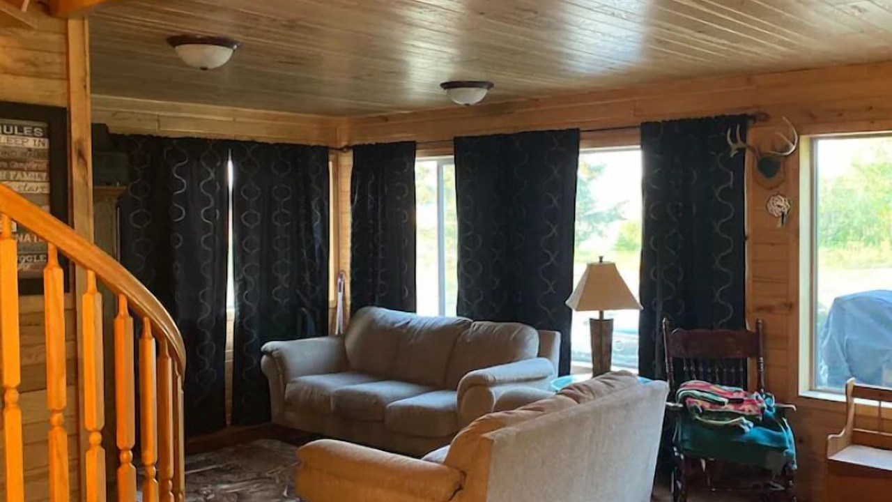 Photo of Livingroom in Hubbard County