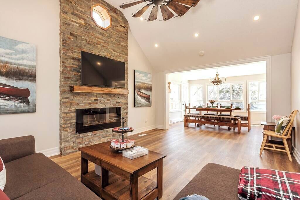 Photo of Bedroom in Greater Napanee