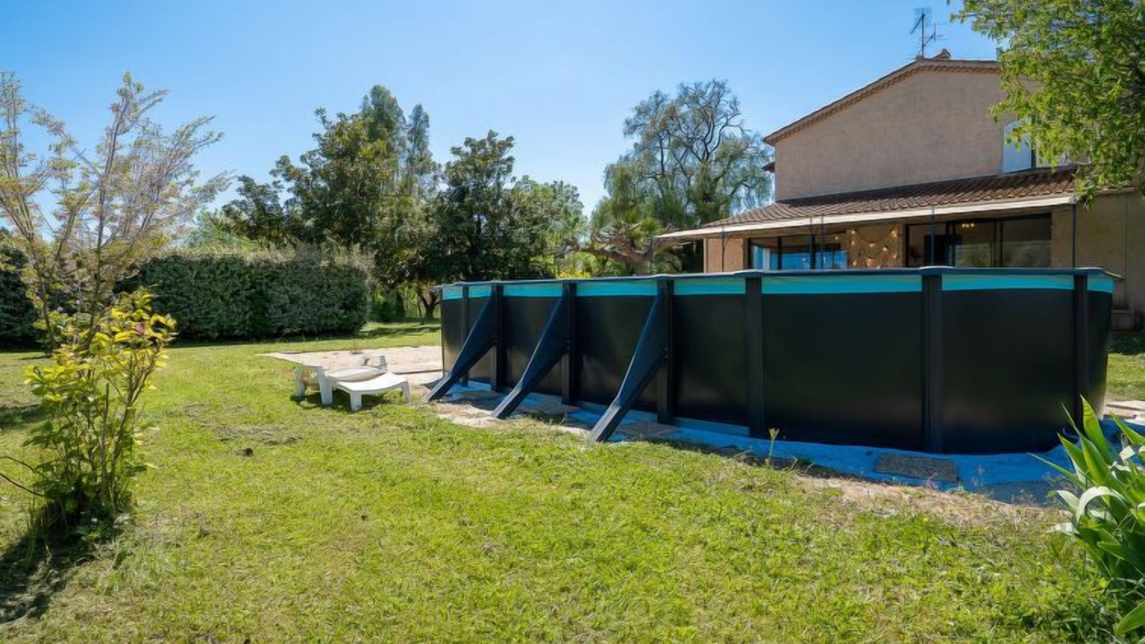 Photo of Outdoor in La Crau