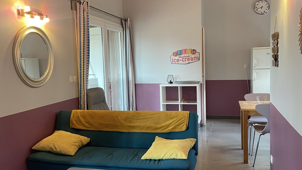 Photo of Livingroom in Barjac