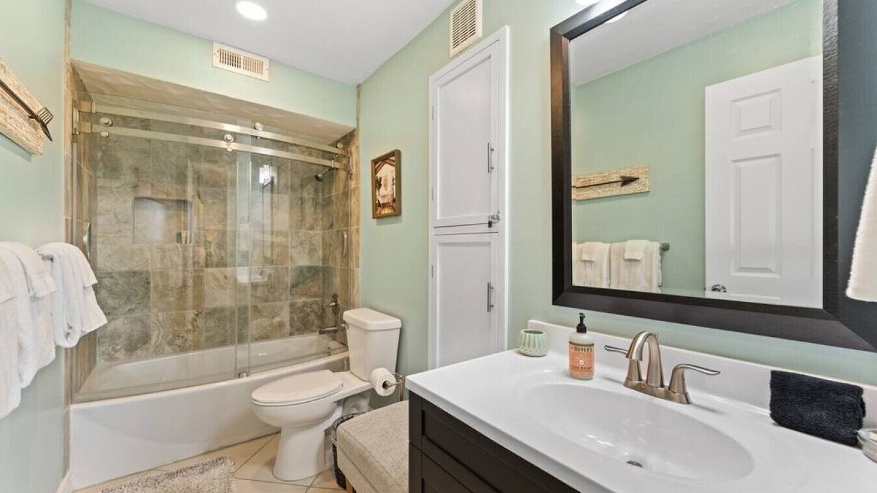 Photo of Bathroom in Notch Estates