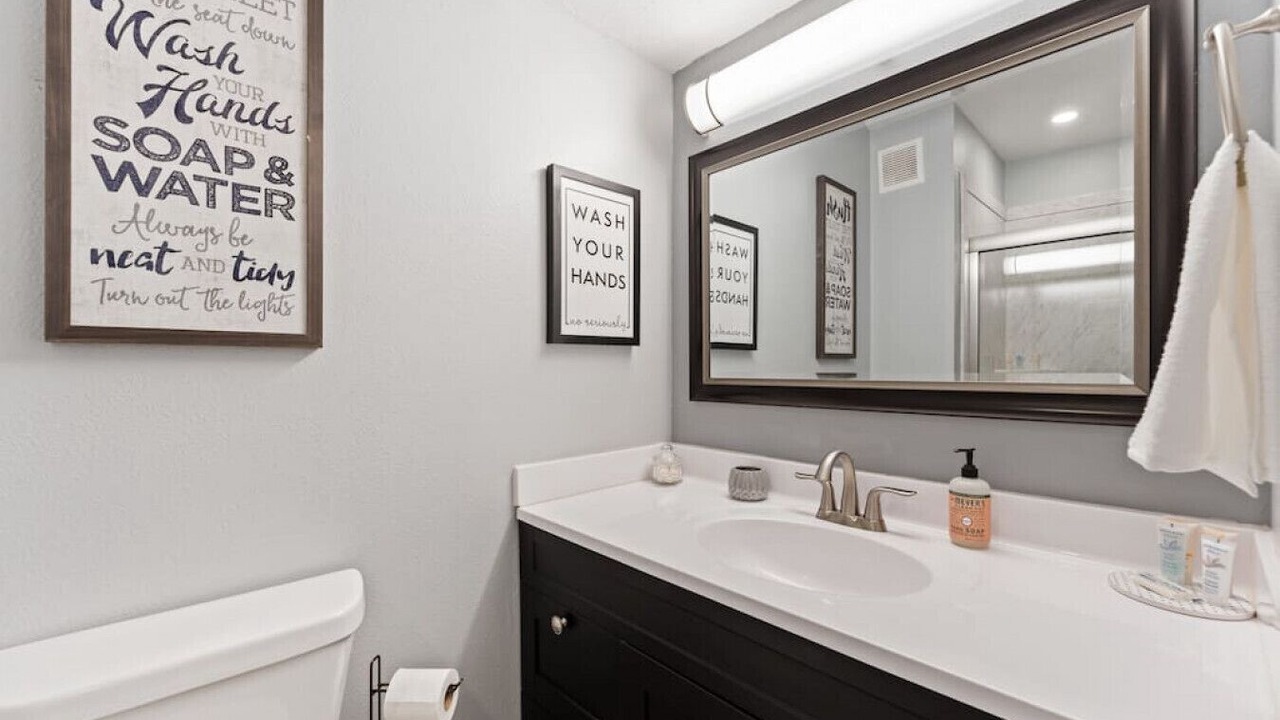 Photo of Bathroom in Notch Estates