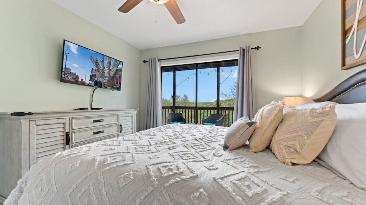 Photo of Bedroom in Notch Estates