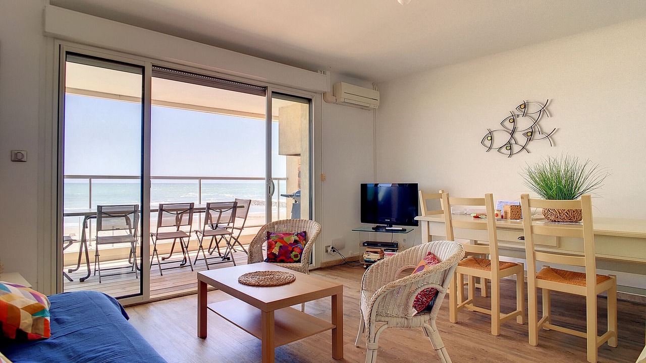 Photo of Livingroom in Carnon-Plage