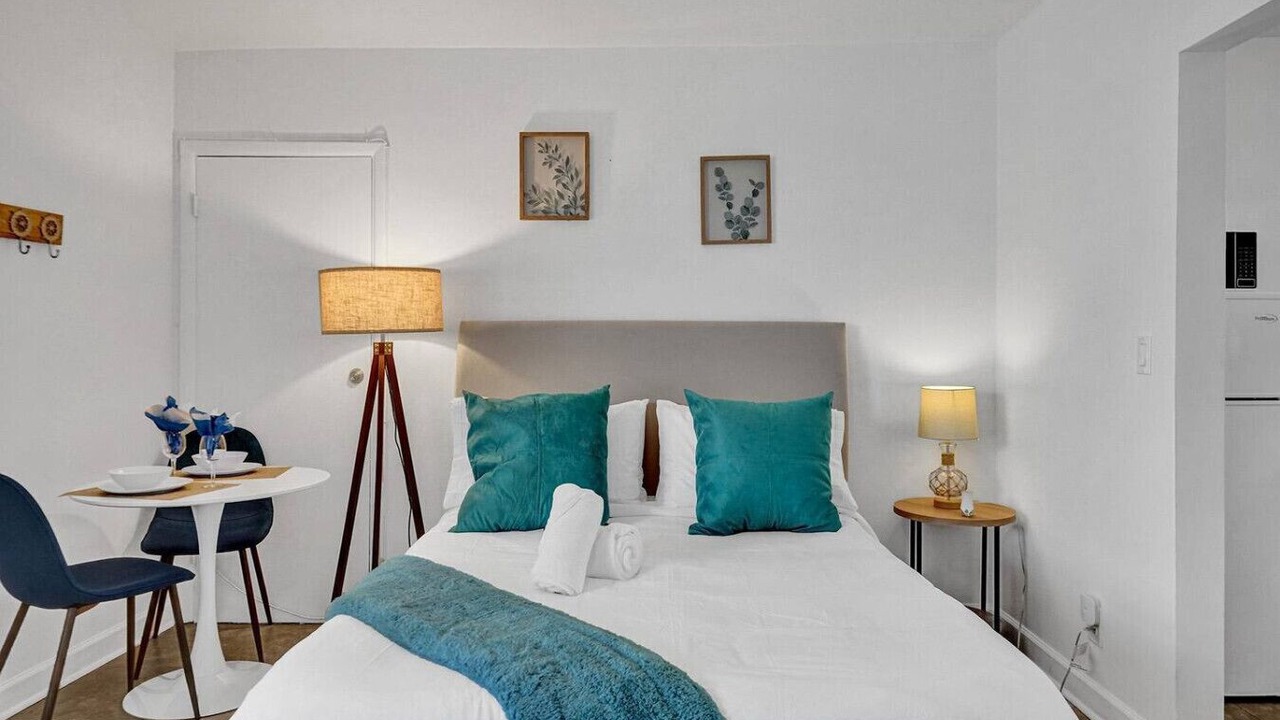 Photo of Bedroom in North Beach