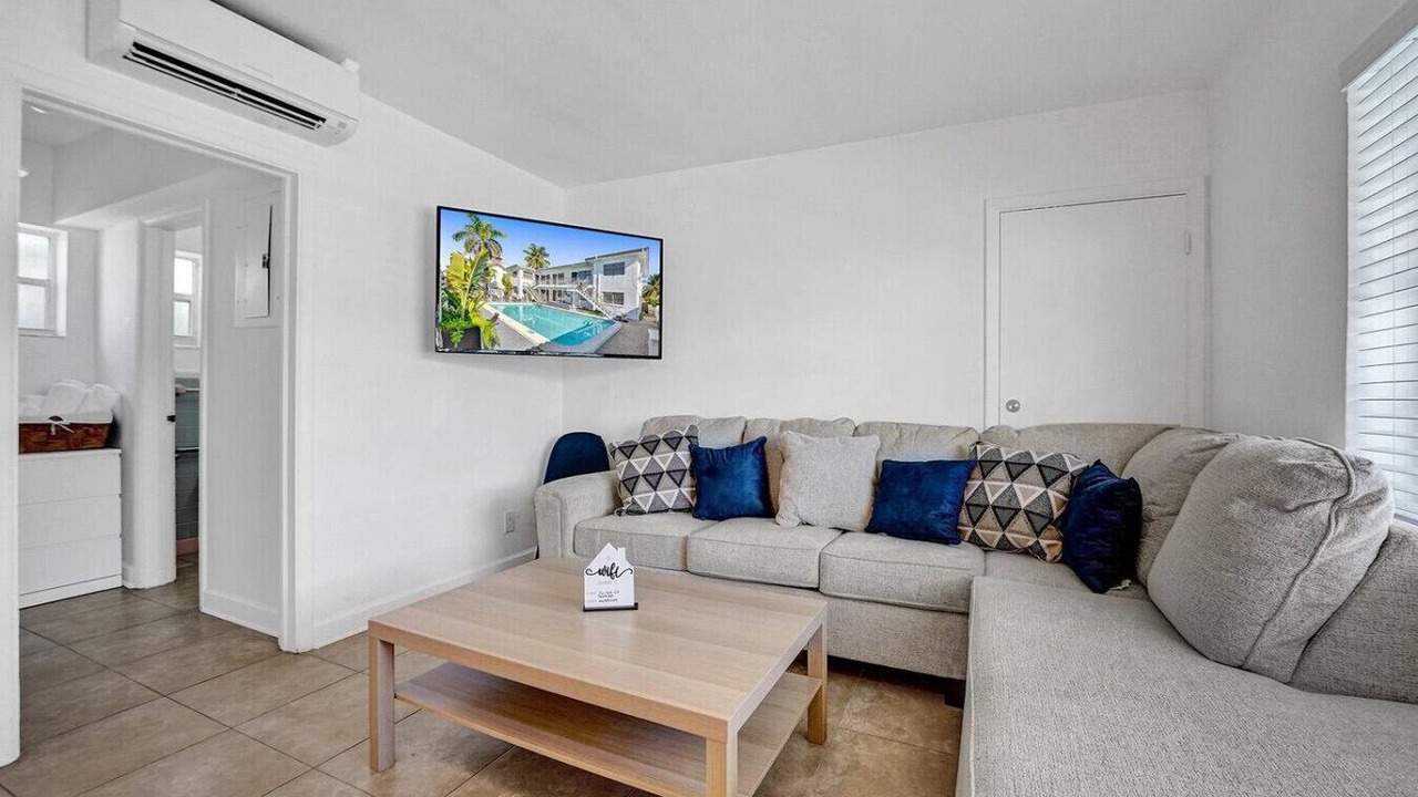 Photo of Livingroom in North Beach