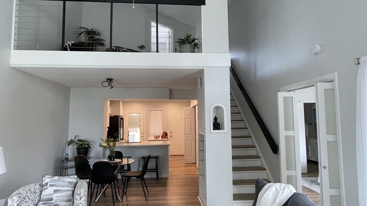 Photo of Livingroom in Nassau Bay