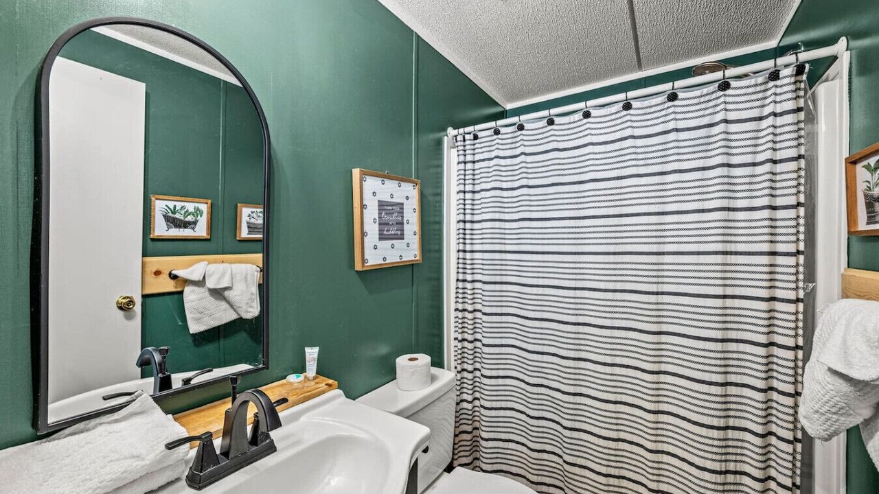 Photo of Bathroom in Walland
