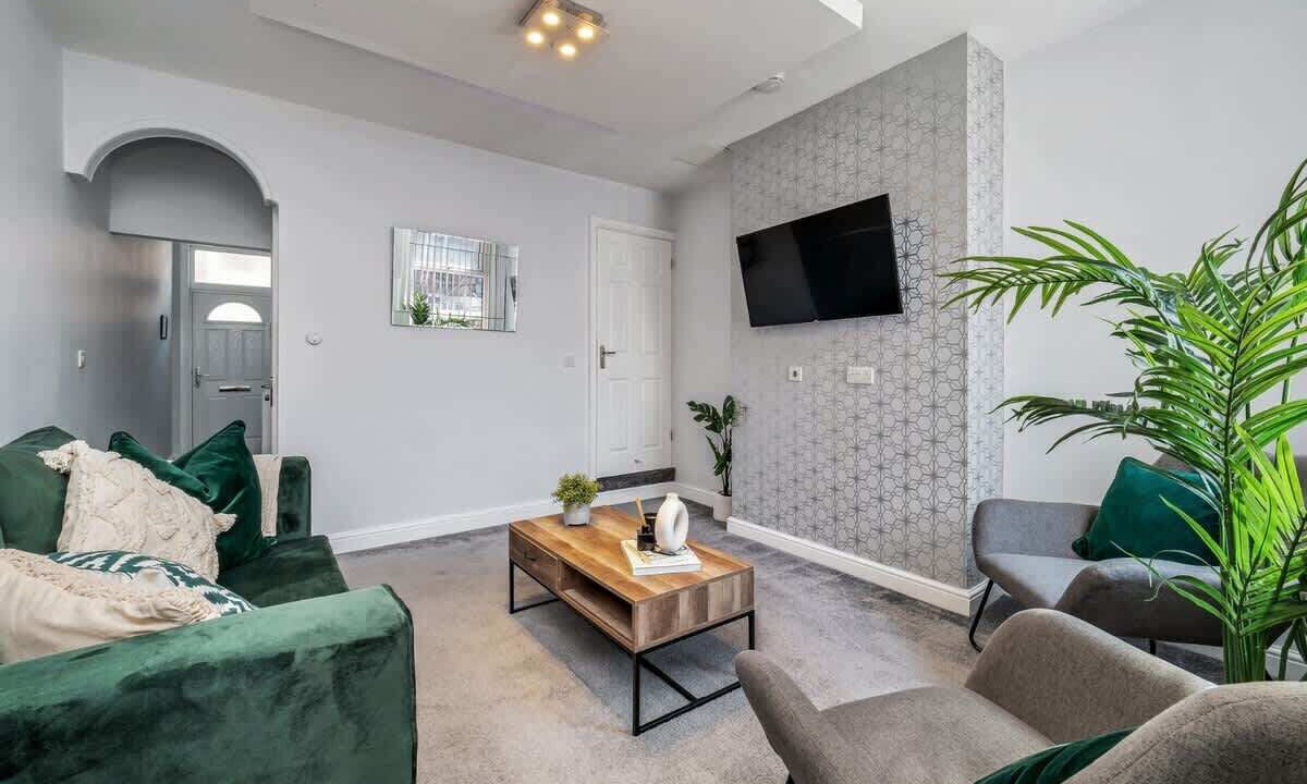 Photo of Livingroom in Stoke-on-Trent