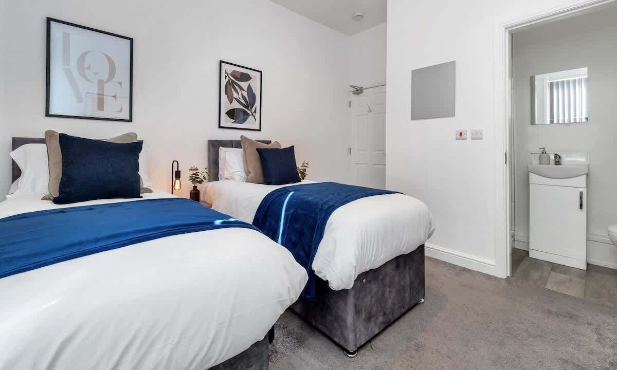 Photo of Bedroom in Stoke-on-Trent