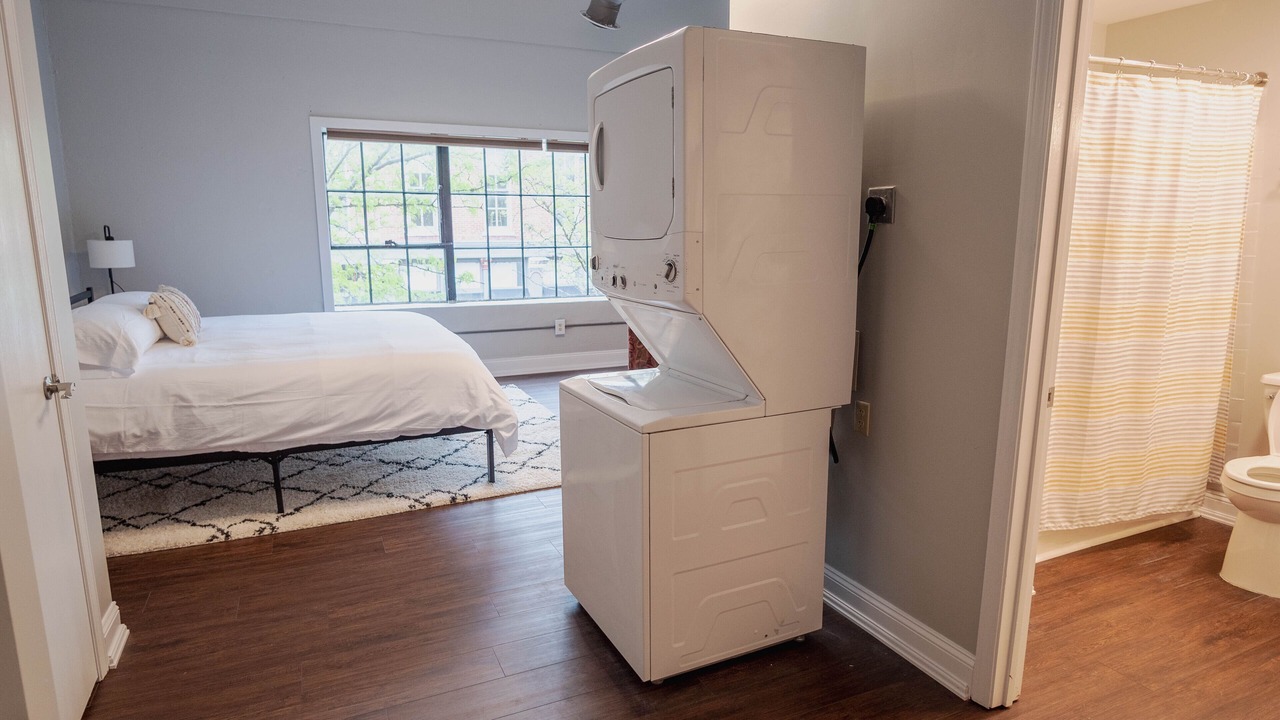 Photo of Bedroom in Downtown Lafayette Historic District